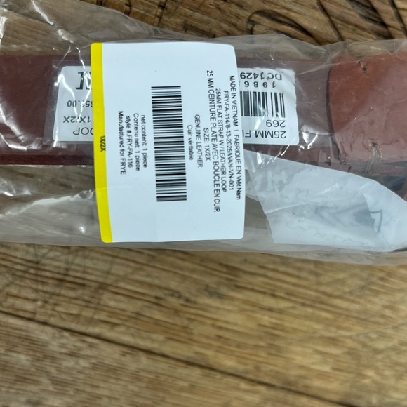 Frye leather belt. 1x-2x. NWT. - Picture 4 of 4